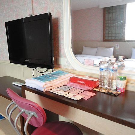 Sunwise Hotel Kaohsiung Exteriör bild