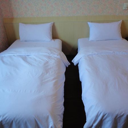 Sunwise Hotel Kaohsiung Exteriör bild