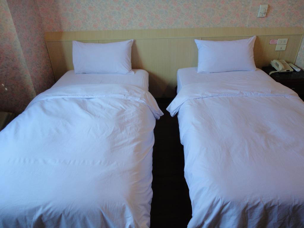 Sunwise Hotel Kaohsiung Exteriör bild